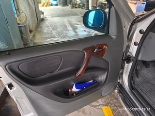 Mercedes-Benz ML 230 1999-thumb-7