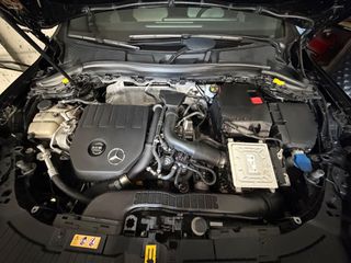 Mercedes-Benz GLA 200 2023 Amg line-thumb-8