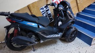 Piaggio MP3 300 2024 HPE SPORT