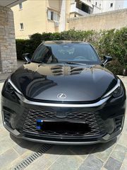 Lexus LBX 2024 Elegant techno
