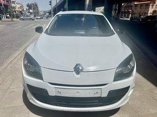 Renault Megane 2011 1.5 DCI DIESEL automatic-thumb-3