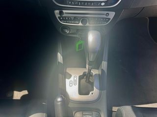Renault Megane 2011 1.5 DCI DIESEL automatic-thumb-18