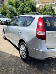 Hyundai i 30 2011-thumb-3
