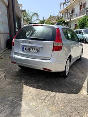 Hyundai i 30 2011-thumb-4