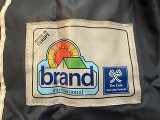 Χειμερινή σκηνή τροχόσπιτου BRAND 2,40μ x 1,60μ με ενισχυμένο σκελετό.-thumb-3