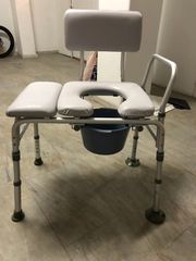 Commode ταξιδίου (συναρμολογούμενο) LUMEX.-thumb-1