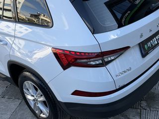 Skoda Kodiaq 2022 1.5 TSI ACT AMBITION-thumb-10