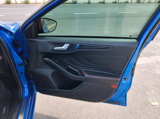 Ford Focus 2021 ST LINE-thumb-23