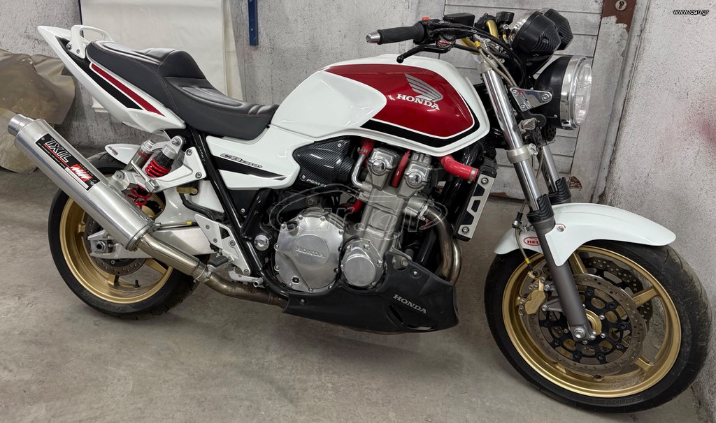 Honda CB 1300 2005 ΜΟΝΑΔΙΚΟ ΚΑΤΑΣΤΑΣΗ ΒΙΤΡΙΝΑΣ