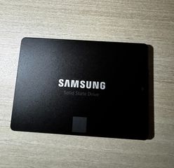 SAMSUNG 860 EVO 250G-thumb-1