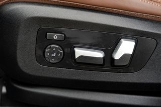 Bmw X6 2023 xDrive30d-thumb-35