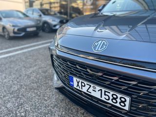 Mg EHS 2025 eHS PHEV+ Luxury-thumb-4