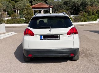 Peugeot 2008 2015 1.2 PURETECH 82 ACTIVE-thumb-3