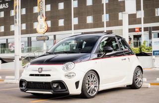 Abarth 595 Competizione 2015 1.4