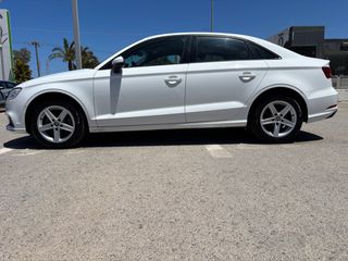 Audi A3 2019 SEDAN-thumb-7