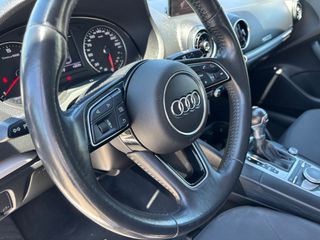 Audi A3 2019 SEDAN-thumb-10