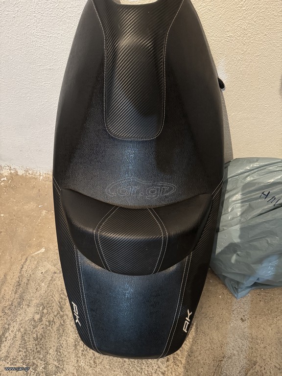 Σέλα ΑΚ550