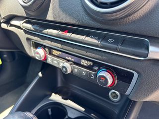 Audi A3 2020 SPORTBACK 30 TFSI-thumb-15