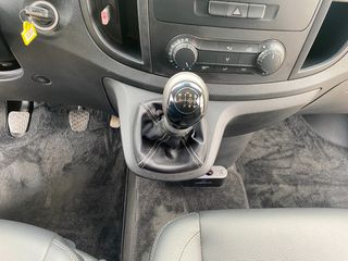 Mercedes-Benz Vito 2015 111 PRO LONG-thumb-17