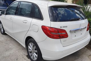 Mercedes-Benz B 200 2013 ΕΛΛΗΝΙΚΟ - 1ο ΧΕΡΙ
