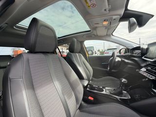 Peugeot 208 2020 PANORAMA FULL PACKET CAMERA-thumb-4