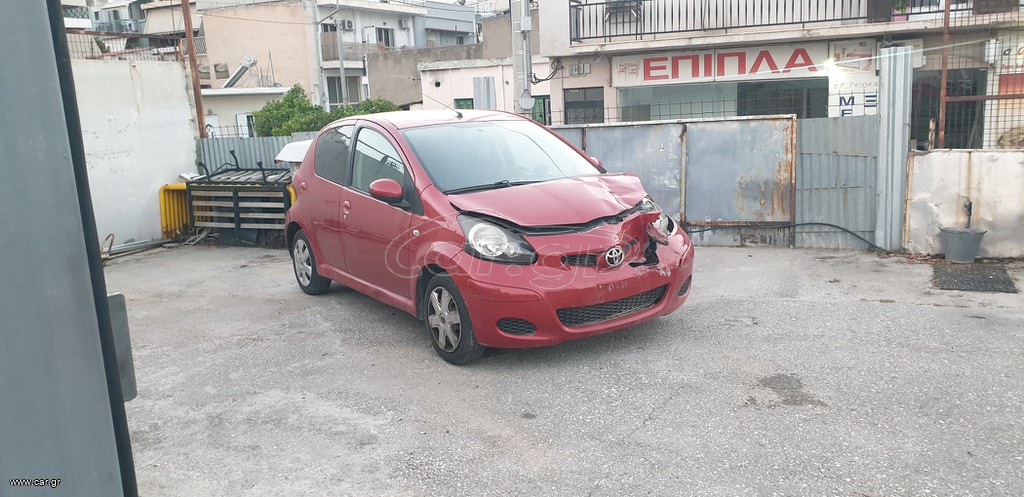 Toyota Aygo 2012 - ελληνικό - 1ος ιδιωκτητης