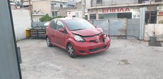 Toyota Aygo 2012 - ελληνικό - 1ος ιδιωκτητης