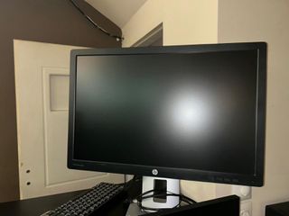 πωλούνται οθόνες hp-thumb-1