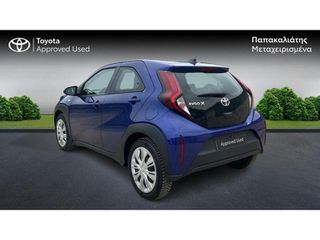 Toyota Aygo 2024 X-PLAY-thumb-1