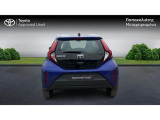 Toyota Aygo 2024 X-PLAY-thumb-3