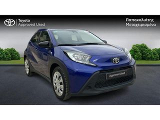 Toyota Aygo 2024 X-PLAY-thumb-8