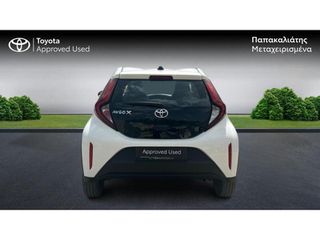 Toyota Aygo 2024 X PLAY-thumb-3