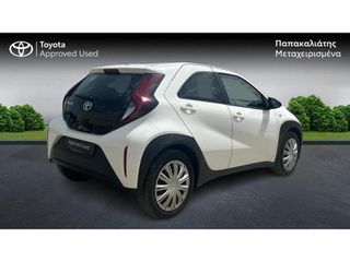 Toyota Aygo 2024 X PLAY-thumb-6