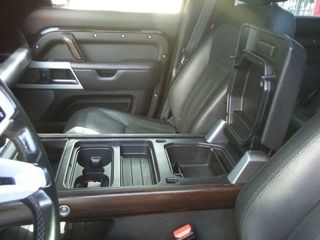 Land Rover Defender 2021 X-DYNAMIC D300 MHEV 300HP AWD PANORAMA MERIDIAN MATRIX LED-thumb-38