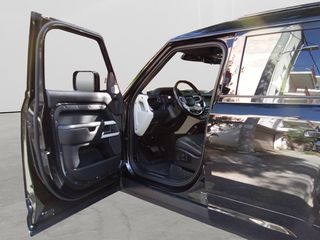 Land Rover Defender 2021 X-DYNAMIC D300 MHEV 300HP AWD PANORAMA MERIDIAN MATRIX LED-thumb-21