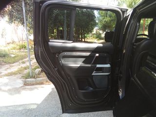 Land Rover Defender 2021 X-DYNAMIC D300 MHEV 300HP AWD PANORAMA MERIDIAN MATRIX LED-thumb-30
