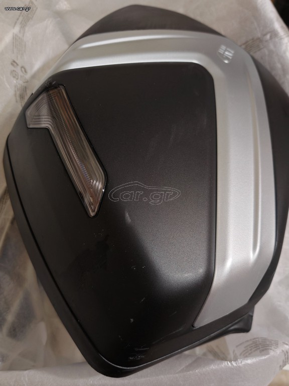 Πλαϊνές Βαλίτσες Givi V37NNT (Σετ)