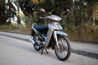 Kawasaki JOY-R 2010 JOY-R 125