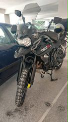 Πωλείται ζελατίνα Issota για tiger 800 μέχρι 2015 μαζί με τα παρελκόμενα 100€.