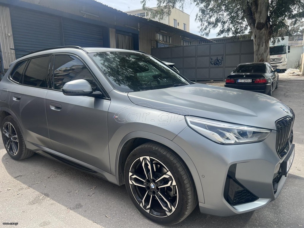 Bmw X1 2024 20i frozen grey