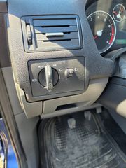 Ford C-Max 2005-thumb-12