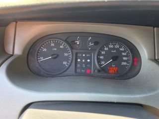 Renault Trafic 2004 TRAFIC DIESEL DCI-thumb-6