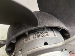 Βεντιλατέρ Ford B-Max 2012--thumb-2