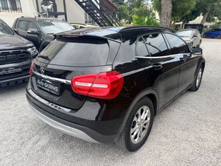 Mercedes-Benz GLA 180 2017-thumb-13