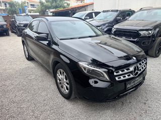 Mercedes-Benz GLA 180 2017-thumb-9
