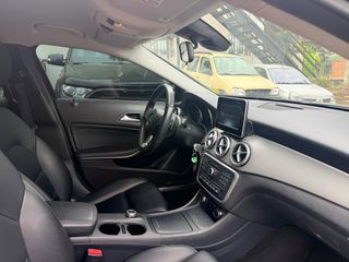 Mercedes-Benz GLA 180 2017-thumb-29