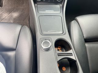 Mercedes-Benz GLA 180 2017-thumb-33