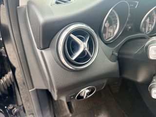 Mercedes-Benz GLA 180 2017-thumb-35