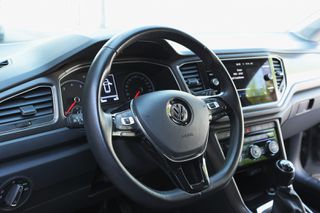 Volkswagen T-Roc 2018 1.0 TSI 115PS ADVANCE-thumb-9