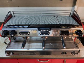 La spaziale s8 3 group-thumb-1